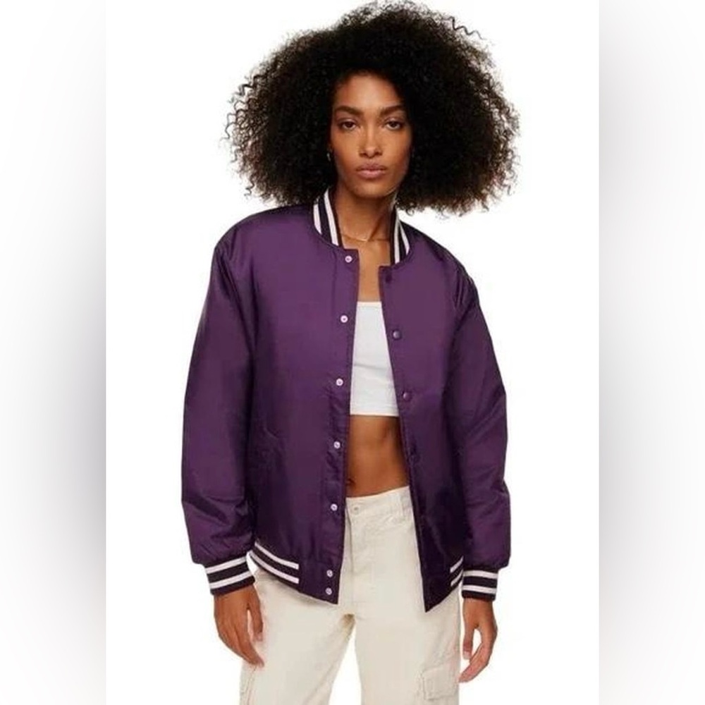Aritzia TNA Stadium Bomber Jacket L